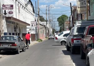 CONTINÚAN LAS QUEJAS POR TALLER Y ZONA DE TOLERANCIA EN LA SAN ANTONIO CONTINÚAN LAS QUEJAS POR TALLER Y ZONA DE TOLERANCIA EN LA SAN ANTONIO