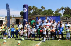 ARRANCA EL TORNEO REGIONAL DE LOS BARRIOS EN LAS QUE PEQUEÑOS DE LOS MUNICIPIOS DE SALAMANCA, VALLE DE SANTIAGO, IRAPUATO Y PUEBLO NUEVO ARRANCA EL TORNEO REGIONAL DE LOS BARRIOS EN LAS QUE PEQUEÑOS DE LOS MUNICIPIOS DE SALAMANCA, VALLE DE SANTIAGO, IRAPUATO Y PUEBLO NUEVO