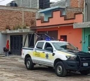 Una pareja murió al interior de una vivienda de la colonia Infonavit 1 y las autoridades indagan el móvil de los decesos Una pareja murió al interior de una vivienda de la colonia Infonavit 1 y las autoridades indagan el móvil de los decesos