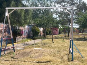 Municipio lleva más de un mes con la rehabilitación de juegos infantiles del jardín San Antonio Municipio lleva más de un mes con la rehabilitación de juegos infantiles del jardín San Antonio