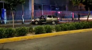 Sujetos abaten a un conductor frente al IMSS Reforma Sujetos abaten a un conductor frente al IMSS Reforma