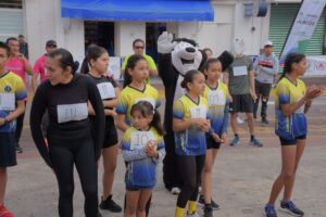 Corrieron en Abasolo por Mente y Corazón Corrieron en Abasolo por Mente y Corazón