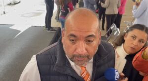 Falta una etapa para concluir el Mercado de la Fresa; secretario Ramón Alfaro Falta una etapa para concluir el Mercado de la Fresa; secretario Ramón Alfaro