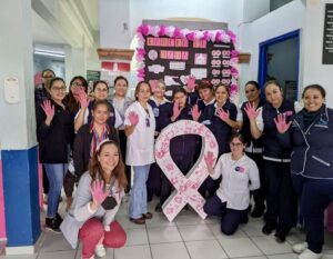 SSG ofrece cobertura rosa en el noreste de Gto para prevenir y atender el cáncer de mama. SSG ofrece cobertura rosa en el noreste de Gto para prevenir y atender el cáncer de mama.