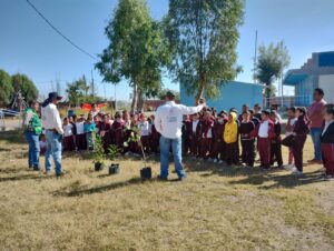 Ecología Municipal realiza arborización en Estación Abasolo Ecología Municipal realiza arborización en Estación Abasolo