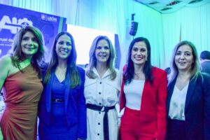 Se baja Alejandra Gutiérrez de la búsqueda por el estado e Guanajuato, se va por una reelección en Leon Se baja Alejandra Gutiérrez de la búsqueda por el estado e Guanajuato, se va por una reelección en Leon