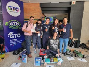 Crean vehículos eléctricos estudiantes del CECyTE Guanajuato Crean vehículos eléctricos estudiantes del CECyTE Guanajuato