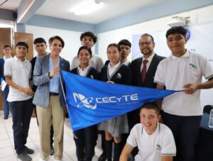 Reconocen a estudiantes del CECyTEG por el curso de educación, Capacitación, y Empleabilidad Reconocen a estudiantes del CECyTEG por el curso de educación, Capacitación, y Empleabilidad