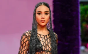 Danna Paola responde a los ataques por cambiar el Himno Nacional Danna Paola responde a los ataques por cambiar el Himno Nacional