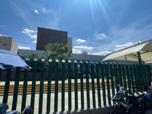 Se manifiestan derechohabientes en el IMSS Reforma para exigir la salida de directora Se manifiestan derechohabientes en el IMSS Reforma para exigir la salida de directora
