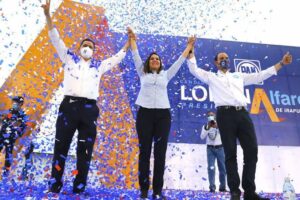 “Lorena Alfaro está lista”; entrega alcaldesa su boleta de intención de reelección “Lorena Alfaro está lista”; entrega alcaldesa su boleta de intención de reelección