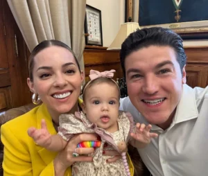 El bochornoso momento que pasó Mariana Rodríguez con su bebé El bochornoso momento que pasó Mariana Rodríguez con su bebé