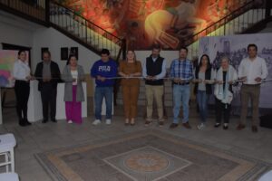 Chío Cervantes inaugura nueva Sala Galería en Presidencia Municipal Chío Cervantes inaugura nueva Sala Galería en Presidencia Municipal