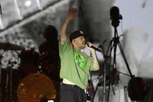 Residente cierra con broche de oro Residente cierra con broche de oro