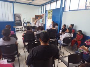 El operativo de reforzamiento dengue protege a más de 54 mil habitantes de Moroleón. El operativo de reforzamiento dengue protege a más de 54 mil habitantes de Moroleón.