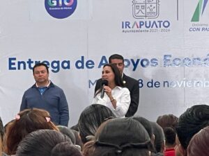 Benefician a más de 500 niños con apoyos educativos para evitar la deserción académica Benefician a más de 500 niños con apoyos educativos para evitar la deserción académica