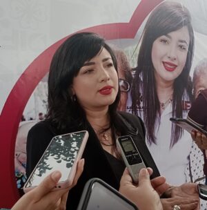 PRESIDENTA DE DIF LLAMA LADRONA A BEATRIZ HERNÁNDEZ CRUZ PRESIDENTA DE DIF LLAMA LADRONA A BEATRIZ HERNÁNDEZ CRUZ