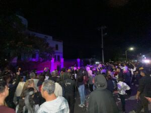PRESENCIAN MÁS DE 800 PERSONAS EN RECORRIDO DE LEYENDAS PRESENCIAN MÁS DE 800 PERSONAS EN RECORRIDO DE LEYENDAS