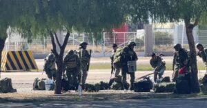 Salen de Irapuato mil elementos militares para diferentes partes de Guanajuato Salen de Irapuato mil elementos militares para diferentes partes de Guanajuato