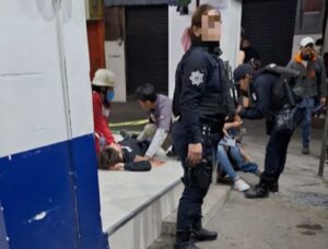 Tres muertos y tres heridos en barbería instalada a unos metros del Mercado Tomasa Esteves tras ataque nocturno Tres muertos y tres heridos en barbería instalada a unos metros del Mercado Tomasa Esteves tras ataque nocturno