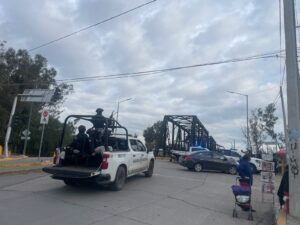 LOS CUERPOS DE LO QUE PARECE SER DOS HOMBRES FUERON VISTOS DENTRO DEL RIO LERMA POR HABITANTES DE COLONIAS DEL SUR DE LA CIUDAD LOS CUERPOS DE LO QUE PARECE SER DOS HOMBRES FUERON VISTOS DENTRO DEL RIO LERMA POR HABITANTES DE COLONIAS DEL SUR DE LA CIUDAD