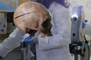 LA FISCALÍA DE GUANAJUATO CUENTA CON TECNOLOGÍA DE PUNTA PARA IDENTIFICAR PERSONAS FALLECIDAS LA FISCALÍA DE GUANAJUATO CUENTA CON TECNOLOGÍA DE PUNTA PARA IDENTIFICAR PERSONAS FALLECIDAS