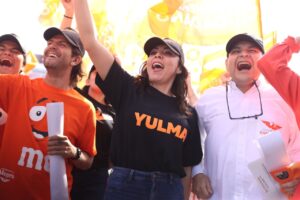 Realiza Yulma Rocha encuentro con simpatizantes de MC en Irapuato Realiza Yulma Rocha encuentro con simpatizantes de MC en Irapuato