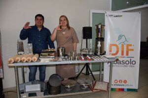 Entregan mobiliario y utensilios para Taller de Panadería en Centro Gerontológico Entregan mobiliario y utensilios para Taller de Panadería en Centro Gerontológico