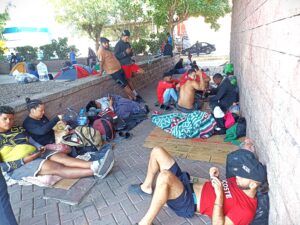 SSG reforzó la atención de migrantes centromericanos en el parador del puente Siglo XXI. SSG reforzó la atención de migrantes centromericanos en el parador del puente Siglo XXI.