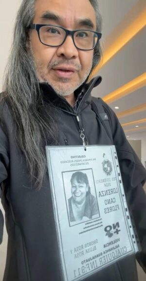 Impiden el paso al Congreso del Estado a un activista Impiden el paso al Congreso del Estado a un activista