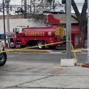 Asesinan a bombero que iba a atender las quemas de autos en Celaya Asesinan a bombero que iba a atender las quemas de autos en Celaya