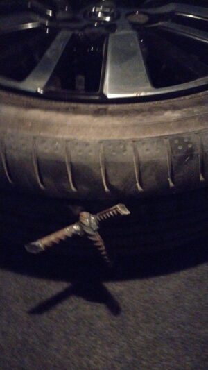 Se desatan enfrentamientos contra la policía en Celaya y quema de un vehículo Se desatan enfrentamientos contra la policía en Celaya y quema de un vehículo