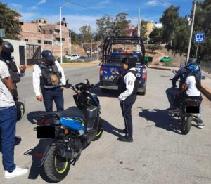 Intensifican revisión de motos en la Capital del Estado para prevenir situaciones de riesgo Intensifican revisión de motos en la Capital del Estado para prevenir situaciones de riesgo