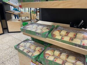 “¿CUÁNTO CUESTA?”; TE DECIMOS DE DÓNDE PREFIEREN LA ROSCA DE REYES LOS IRAPUATENSES “¿CUÁNTO CUESTA?”; TE DECIMOS DE DÓNDE PREFIEREN LA ROSCA DE REYES LOS IRAPUATENSES