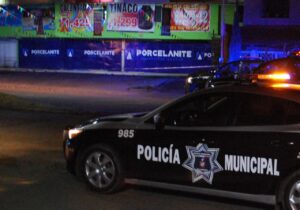 ASESINARON A DOS HOMBRES EN UNA CASA DE LA COLONIA AMPLIACIÓN SAN JOSÉ Y AUTORIDADES DIERON CON EL CUERPO DE OTRO HOMBRE A UN LADO DE LA AUTOPISTA A LEÓN ASESINARON A DOS HOMBRES EN UNA CASA DE LA COLONIA AMPLIACIÓN SAN JOSÉ Y AUTORIDADES DIERON CON EL CUERPO DE OTRO HOMBRE A UN LADO DE LA AUTOPISTA A LEÓN