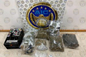 La Fiscalía de Guanajuato desarticuló células criminales relacionadas con secuestros, homicidios y otros hechos delictivos registrados en Salamanca, León y pueblos del Rincón. La Fiscalía de Guanajuato desarticuló células criminales relacionadas con secuestros, homicidios y otros hechos delictivos registrados en Salamanca, León y pueblos del Rincón.