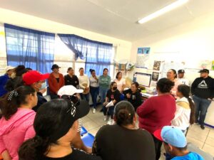 Se firman acuerdos parentales en la Telesecundaria de Los Copales. Se firman acuerdos parentales en la Telesecundaria de Los Copales.