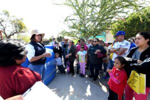 Entregan apoyos subsidiarios a familias de Irapuato Entregan apoyos subsidiarios a familias de Irapuato