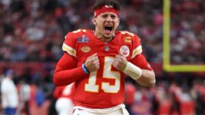 Mahomes es el MVP del SBLVIII y lanzó un mensaje: “el inicio de una dinastía” Mahomes es el MVP del SBLVIII y lanzó un mensaje: “el inicio de una dinastía”
