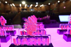 Reconocerán a las mujeres que motivan en Irapuato con los premios UARHI Reconocerán a las mujeres que motivan en Irapuato con los premios UARHI