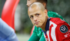 chicharito pide disculpas por sus chivas chicharito pide disculpas por sus chivas