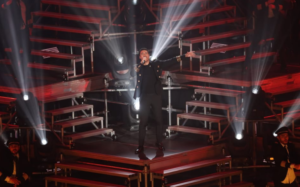 Carlos Rivera la rompe en el Auditorio Nacional, entre piropos, cumpleaños 38 y a 20 años de «La Academia» Carlos Rivera la rompe en el Auditorio Nacional, entre piropos, cumpleaños 38 y a 20 años de «La Academia»