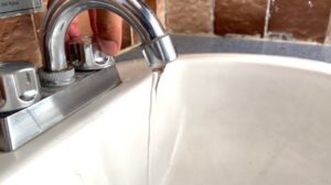 EXHORTAN A CUIDAR EL AGUA DURANTE TEMPORADA DE CALOR EXHORTAN A CUIDAR EL AGUA DURANTE TEMPORADA DE CALOR