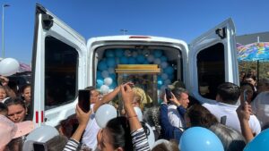 Despiden irapuatenses a la virgen de San Juan de los Lagos Despiden irapuatenses a la virgen de San Juan de los Lagos