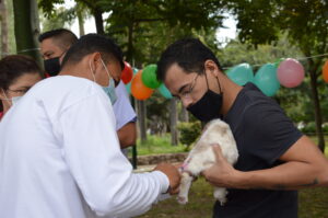 SSG ofrecerá cobertura antirrábica en San Diego de la Unión, Ocampo, San Felipe, Gto capital y Dolores Hidalgo. SSG ofrecerá cobertura antirrábica en San Diego de la Unión, Ocampo, San Felipe, Gto capital y Dolores Hidalgo.