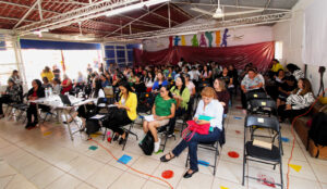 Reunión de vinculación entre autoridades educativas con dependencias Reunión de vinculación entre autoridades educativas con dependencias