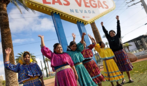 Corredoras Rarámuris se subieron al podio en The Speed Project de Las Vegas Corredoras Rarámuris se subieron al podio en The Speed Project de Las Vegas