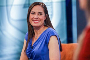 Alejandra Gutiérrez defiende aumento al transporte público Alejandra Gutiérrez defiende aumento al transporte público