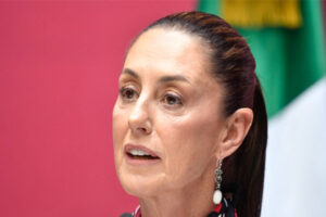 Sheinbaum desafía orden judicial y mantiene la reforma publicada en el DOF Sheinbaum desafía orden judicial y mantiene la reforma publicada en el DOF