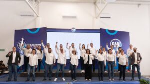 Lorena Alfaro presenta su planilla y equipo de campaña Lorena Alfaro presenta su planilla y equipo de campaña